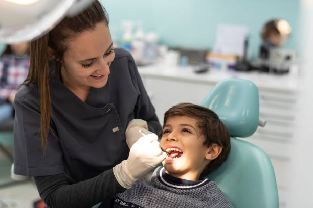 Best Emergency Cosmetic Dentistry (e.g., broken veneers) in Markesan, WI